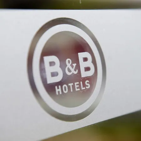 B&B Hotel Agen 2*